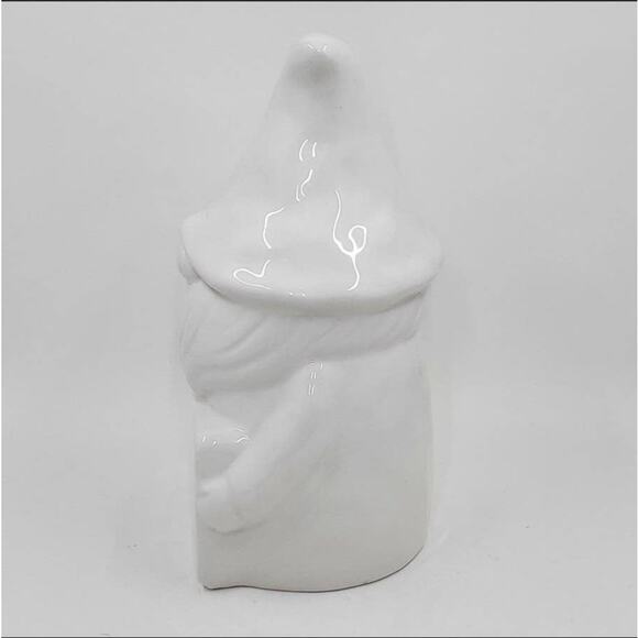 New Rae Dunn Gnome White Figural Holding A Merry Christmas Sign Decor Figure - Picture 4 of 5